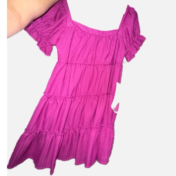 B. Smart Brand-  Women’s Magenta Color ruffle short sleeve dress size SMALL - Picture 13 of 13